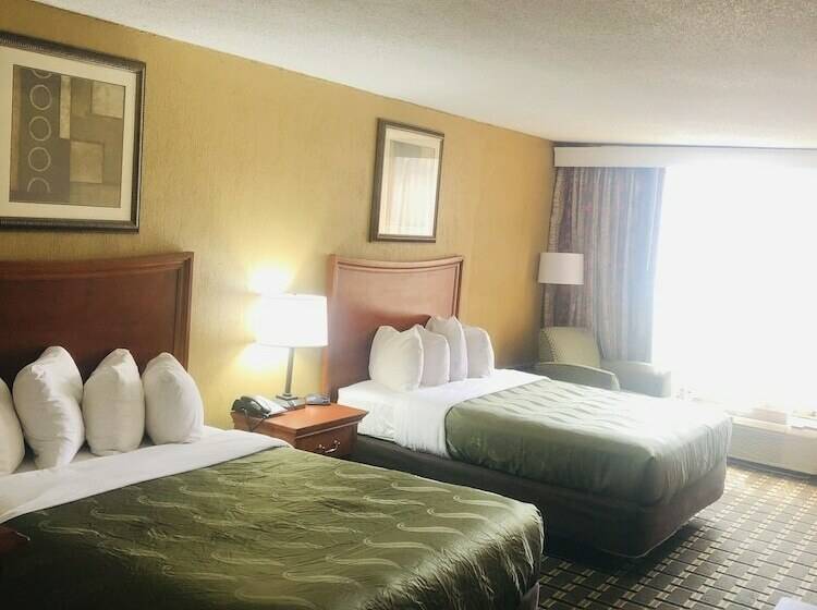 Номер Стандарт, Quail Inn & Suites