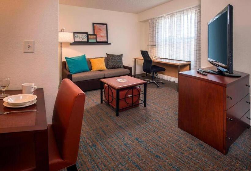 标准工作室, Residence Inn Fairfax Merrifield