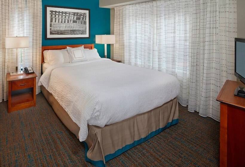 Люкс 2 Спальни, Residence Inn Hartford Avon