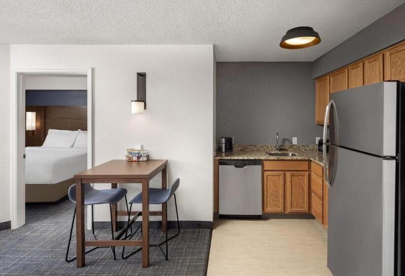 带大床的套房, Residence Inn By Marriott Orlando East/ucf Area