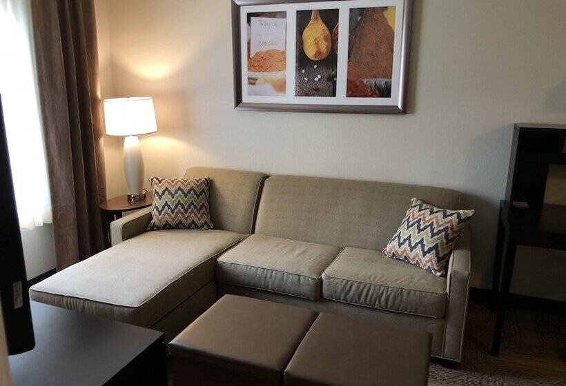 Люкс, Staybridge Suites Grand Rapids Kentwood, An Ihg