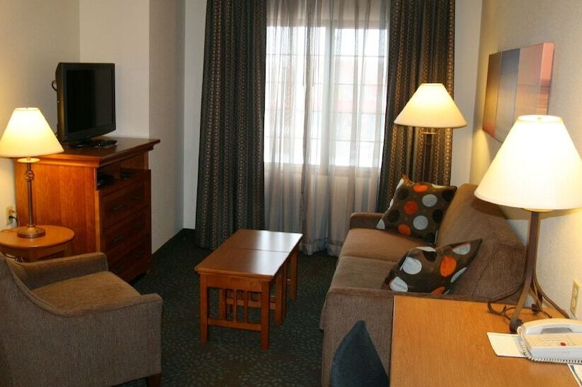 Люкс, Staybridge Suites Minneapolis Maple Grove, An Ihg