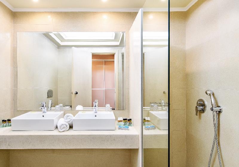 스탠다드 룸 킹사이즈 침대, Surestay Plus Hotel By Best Western Redding