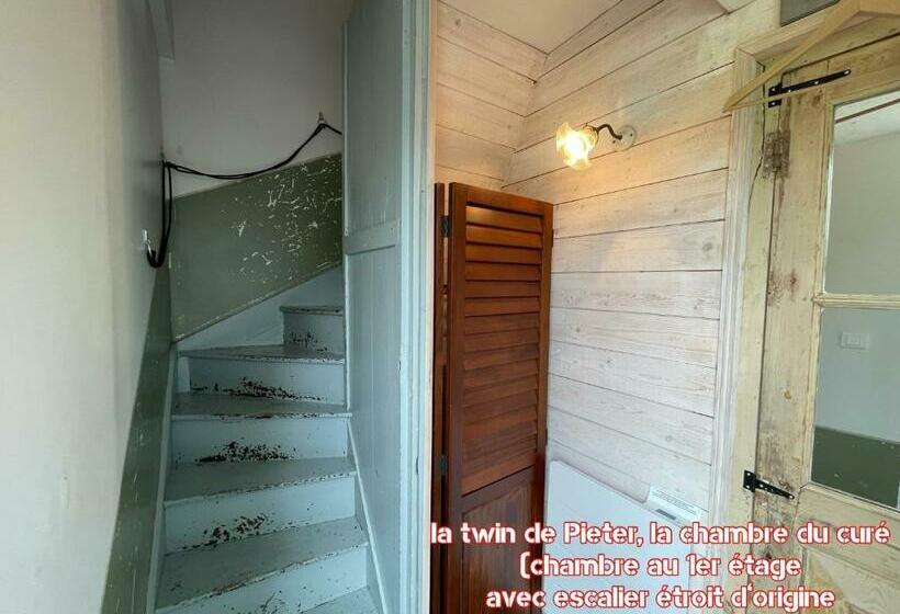 スタンダードルーム, Au Presbytère De Saigneville