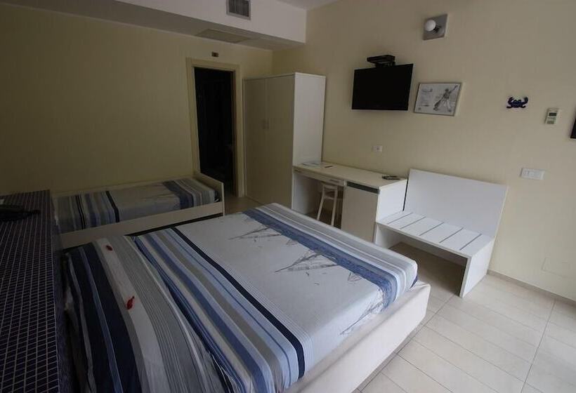 Трехместный Номер Комфорт, Micro Hotel Rossana