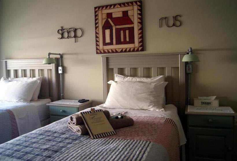 Номер Стандарт, Homestead Guesthouse And Coffee Shoppe