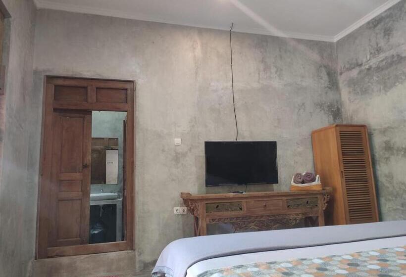 Номер Стандарт Вид на Сад, Watukarung Ristu Homestay