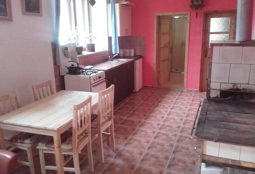 Четырехместный Номер Стандарт, Kyprův Mlýn