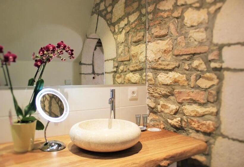 اتاق سوپریور با تخت بزرگ, Domaine Pont Juillet