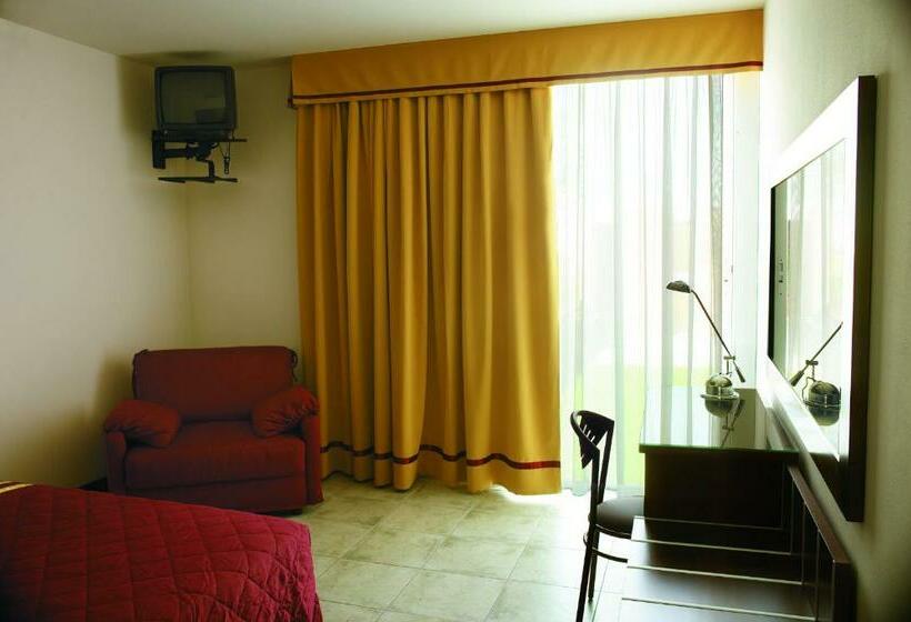 اتاق استاندارد, La Corte Albergo Meublé