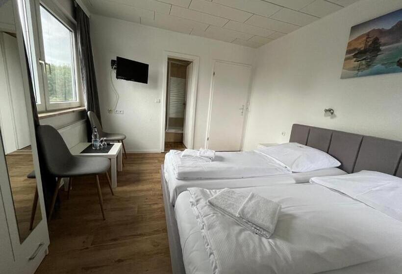 经济房, Seeblick Försterhaus