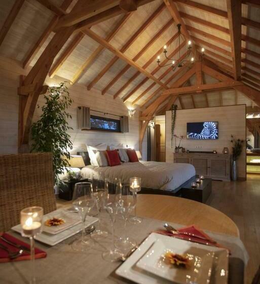 Шале Superior 1 Спальня, Cabane De Prestige Avec Jacuzzi Et Sauna Privatifs