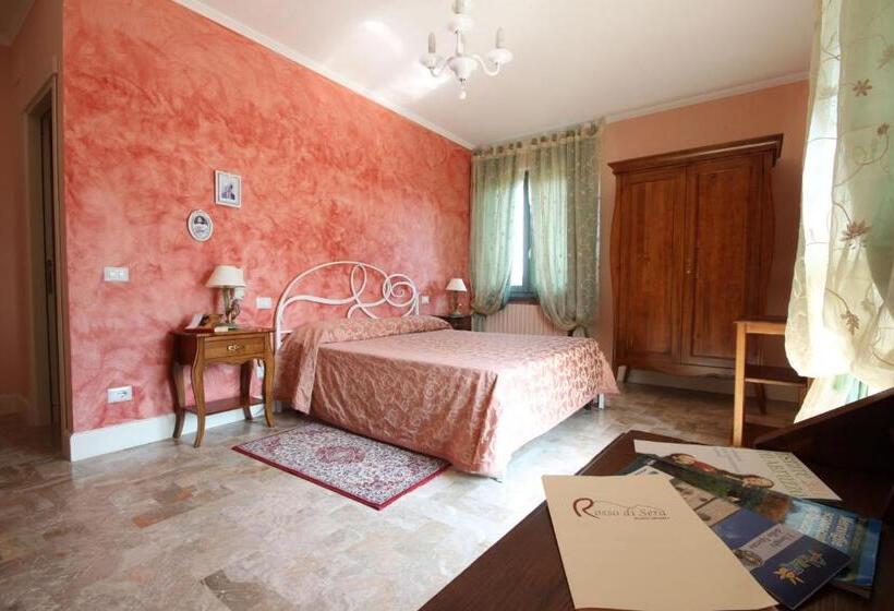 Четырехместный Номер Стандарт с Балконом, Agriturismo Rosso Di Sera
