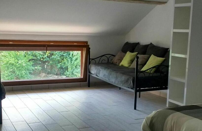 Номер Стандарт, Hôtel   Gîte De Pressins