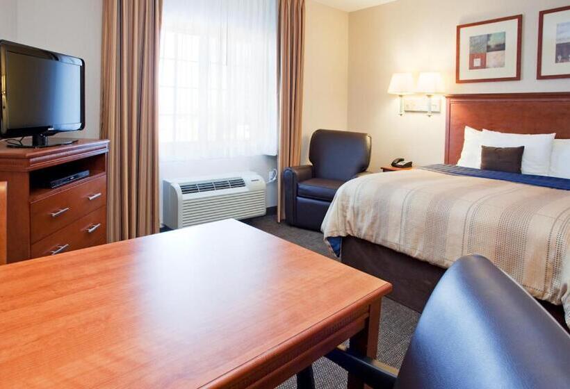 Люкс Адаптированный для Инвалидов, Candlewood Suites New Bern, An Ihg