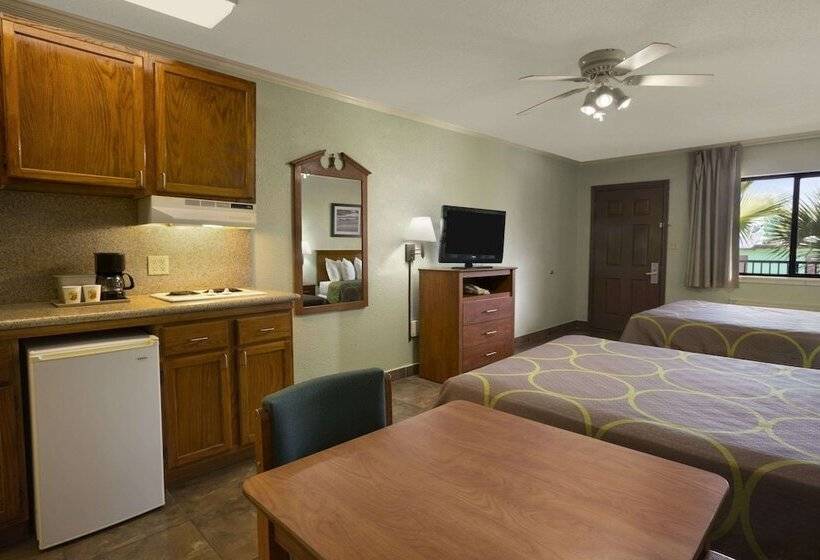 ２ダブルベッドのスタンダードルーム, Super 8 By Wyndham South Padre Island