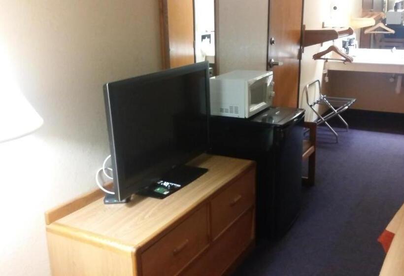 Номер Deluxe Кровать Кинг, Super 8 By Wyndham Mount Vernon