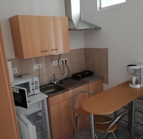 Студио Стандарт Кровать Кинг, Gasthaus Zur Traube