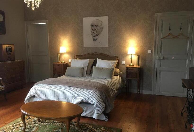 Семейный Номер Deluxe, Le Petit Château Des Cedres