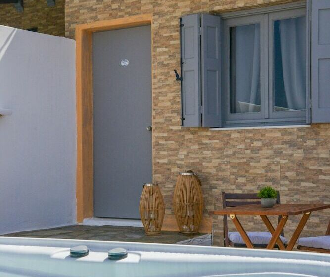 اتاق عادی, Avgerinos Deluxe Rooms