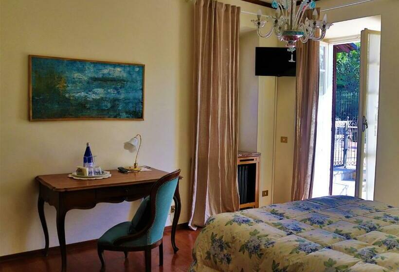 Номер Стандарт с Террасой, Villa La Meridiana