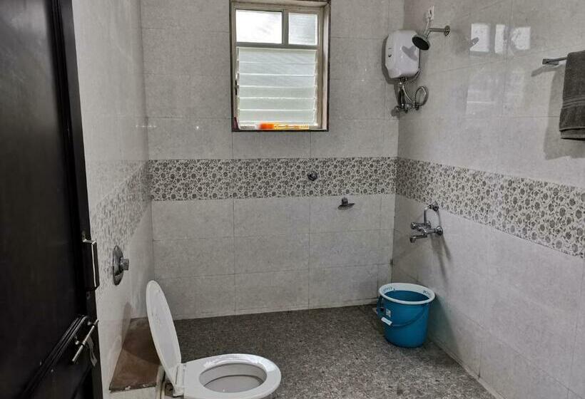 Номер Executive, Indradhanush Hill Resort