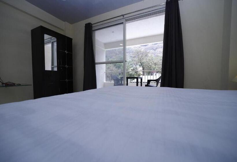 Номер Executive, Indradhanush Hill Resort