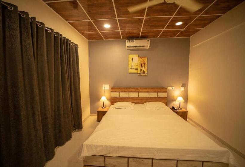 Номер Executive, Indradhanush Hill Resort