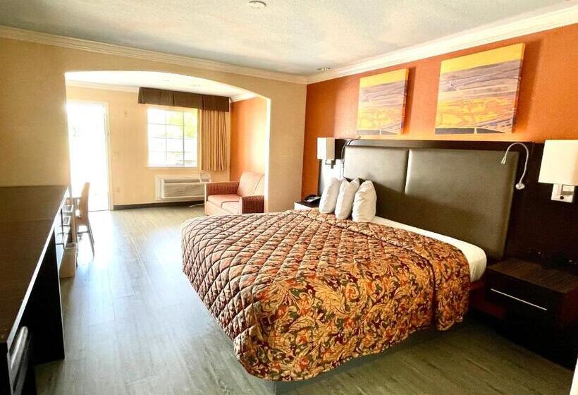 Стандартный Номер Кровать Кинг, Luxury Inn Liberty