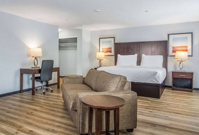 스위트 킹사이즈 침대, Red Lion Inn & Suites Des Moines