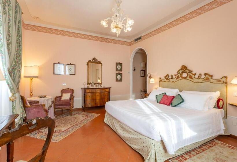 Номер Deluxe с Гидромассажем, Villa Marsili