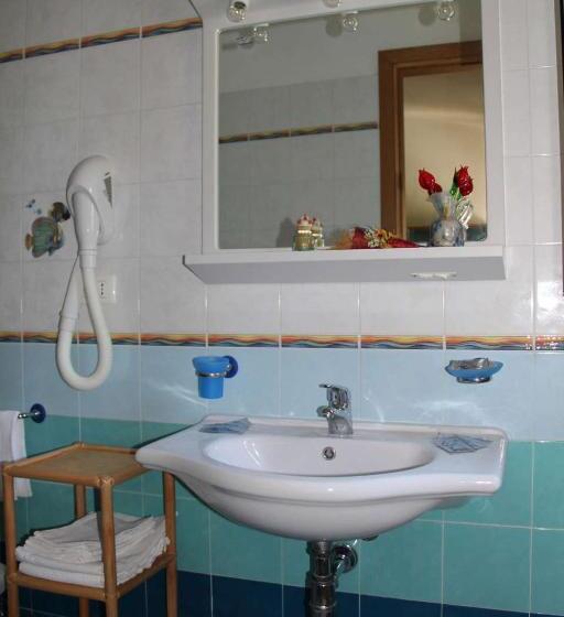 Номер Стандарт Трехместный, Villaggio Club Dolomiti Sul Mare