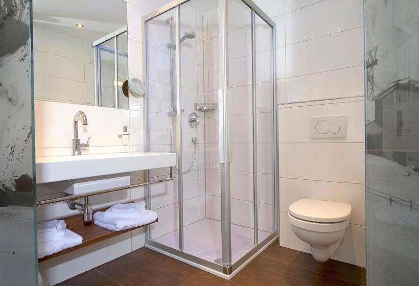 Quarto Estandar com Sacada, Apart Garni Schadhof