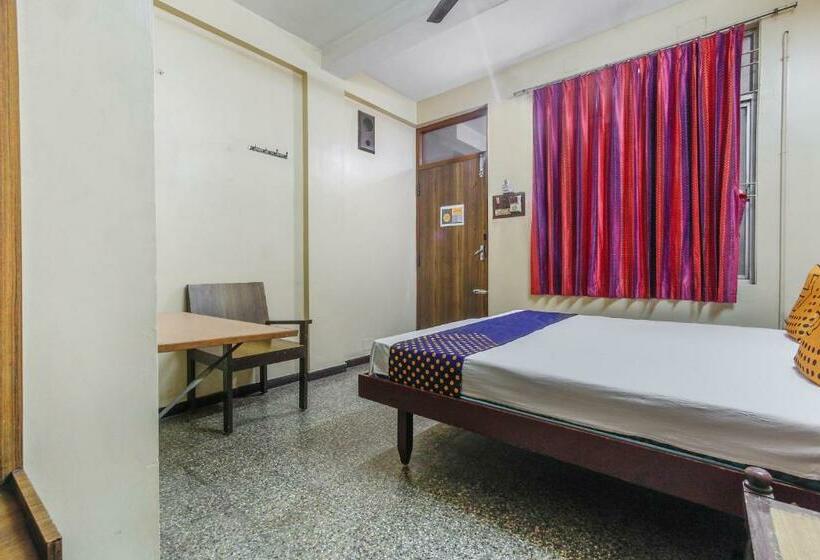 标准间, Spot On Thangam Lodge