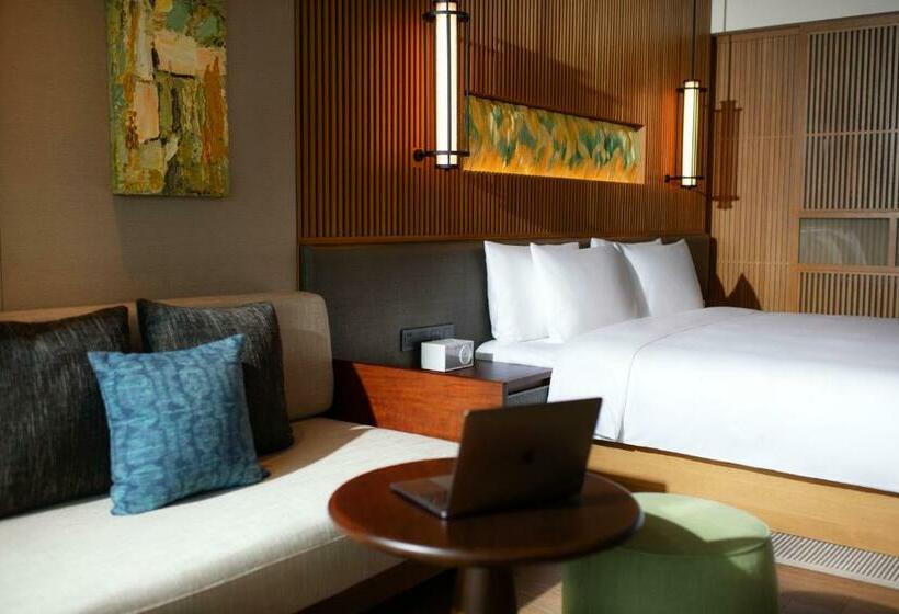 Номер Deluxe Кровать Кинг, New World Qingyuan Hotel  Formerly Khos Qingyuan