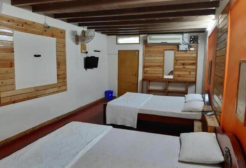 Четырехместный Номер Стандарт, Royal Cottage, Anaimalai Room 7