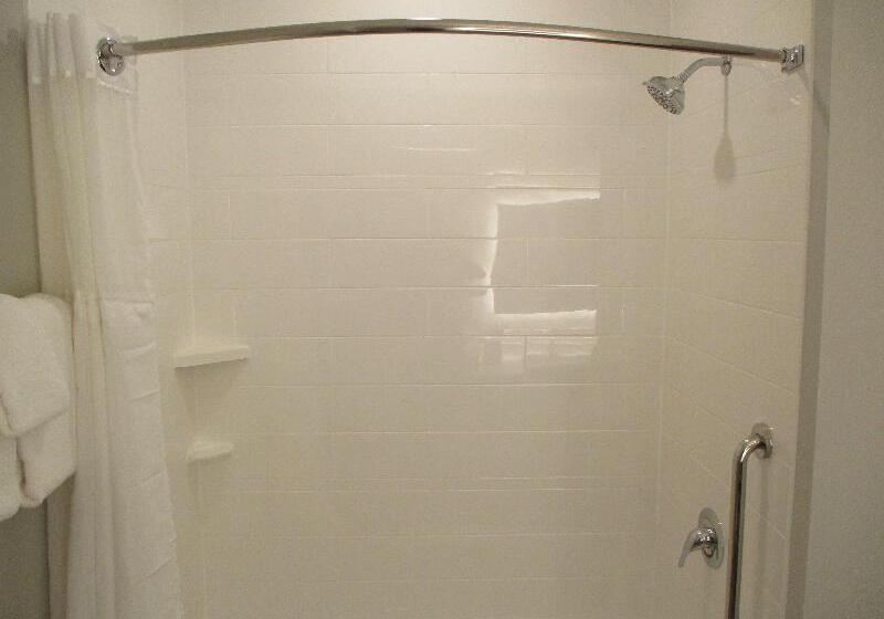 스위트 킹사이즈 침대, La Quinta Inn & Suites By Wyndham Jackson Cape Girardeau