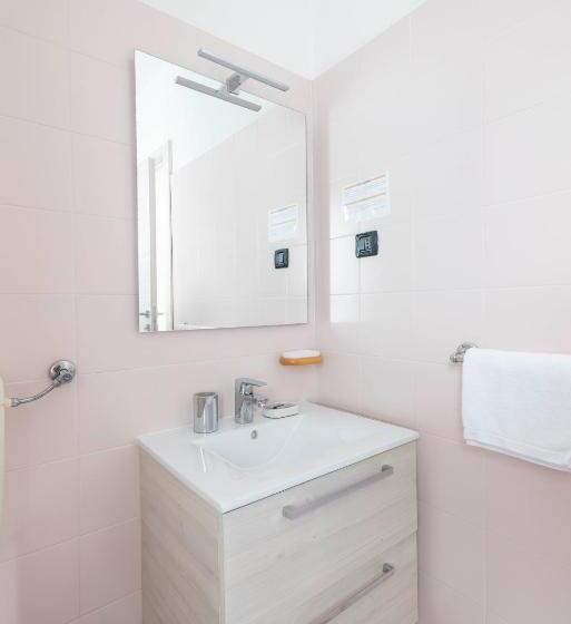 Номер Стандарт Трехместный, B&b Castello Cimbergo
