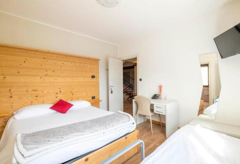 Номер Стандарт Трехместный, B&b Castello Cimbergo