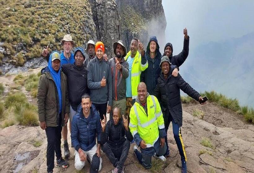 Люкс, Maluti Backpackers