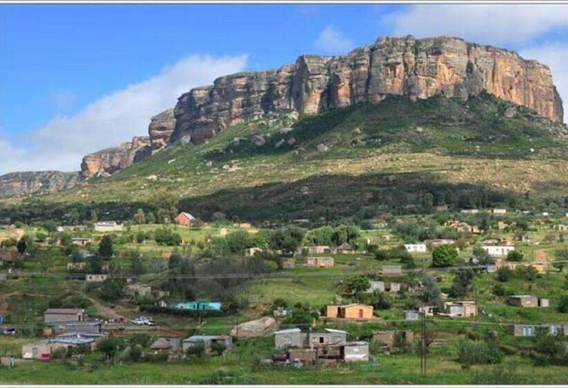 Люкс, Maluti Backpackers
