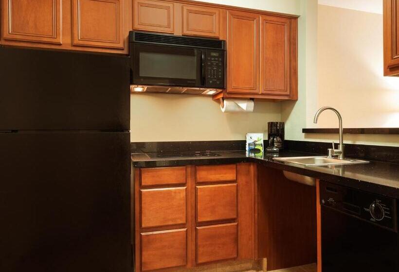 장애인을 위한 스위트, Larkspur Landing Extended Stay Suites Sunnyvale