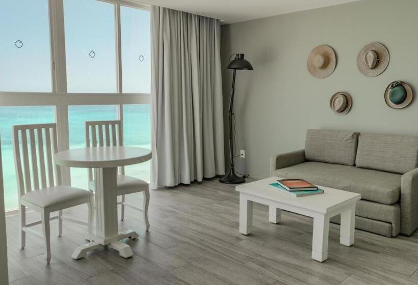 סוויטת ג'וניור פרמים נוף לים, Oleo Cancun Playa All Inclusive Resort