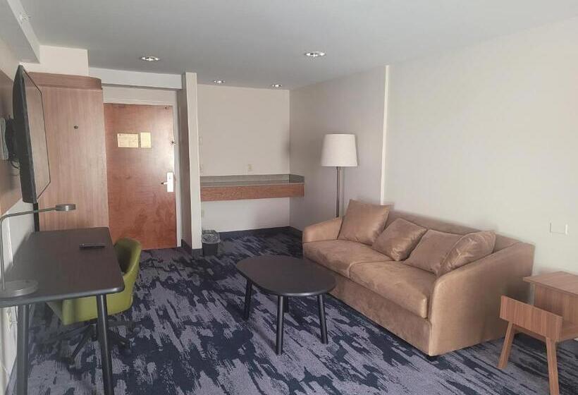 Студио Стандарт Кровать Кинг, Fairfield By Marriott Inn & Suites Helena North