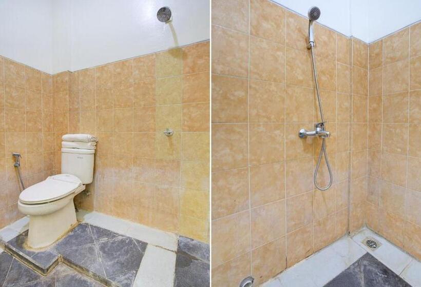 Номер Стандарт, Reddoorz Syariah At Hotel Pandan Wangi Near Alun Alun Sidoarjo