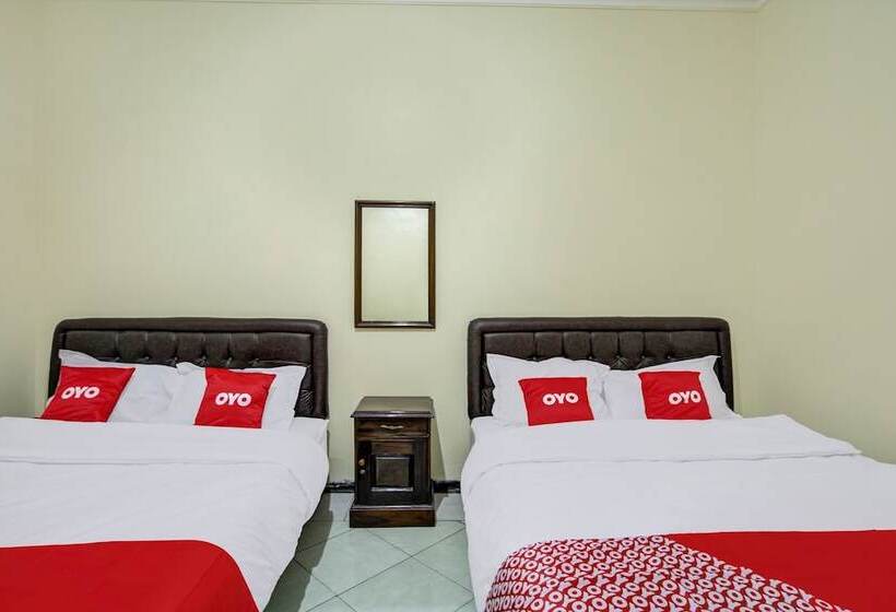 Семейный Номер, Reddoorz Syariah At Hotel Pandan Wangi Near Alun Alun Sidoarjo