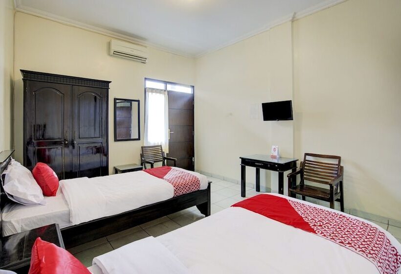 Номер Стандарт, Reddoorz Syariah At Hotel Pandan Wangi Near Alun Alun Sidoarjo