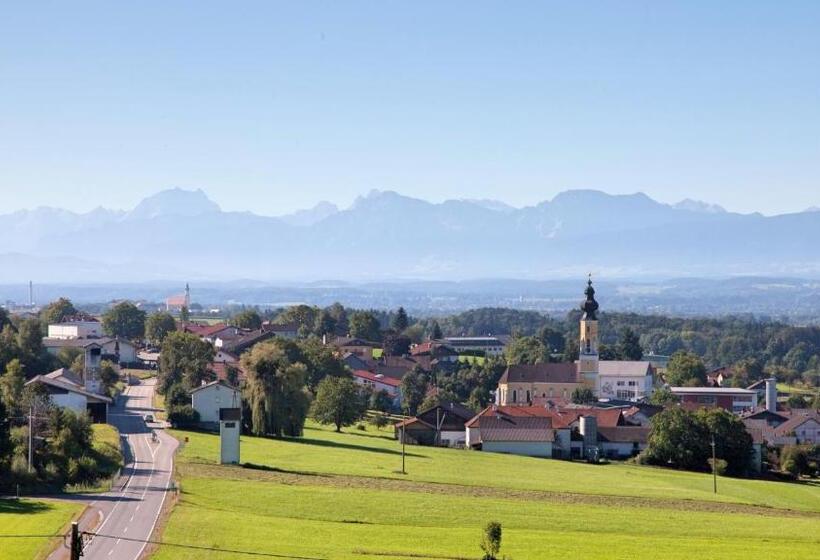 Номер Стандарт Вид на Сад, Landgasthof Entenwirt Tarsdorf