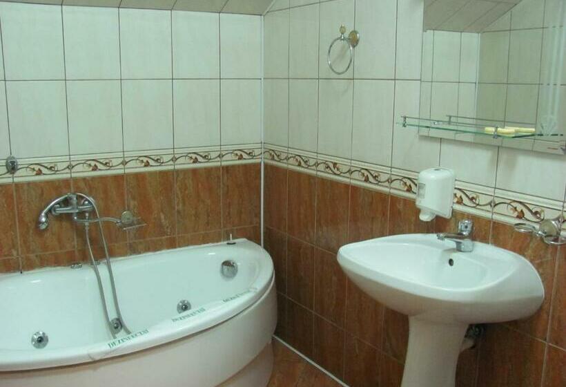 Люкс, Motel Darina