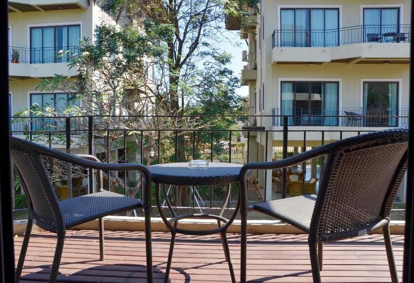 Люкс Вид на Сад, Patravana Resort